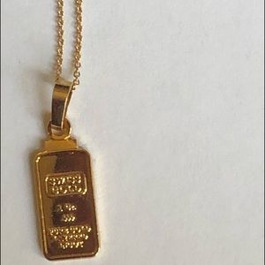 Ladies sterling silver necklace